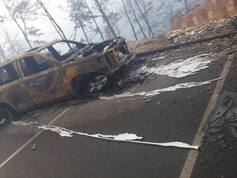 Illustration for article titled The Tennessee Wildfires Are So Hot They're Melting Car Wheels